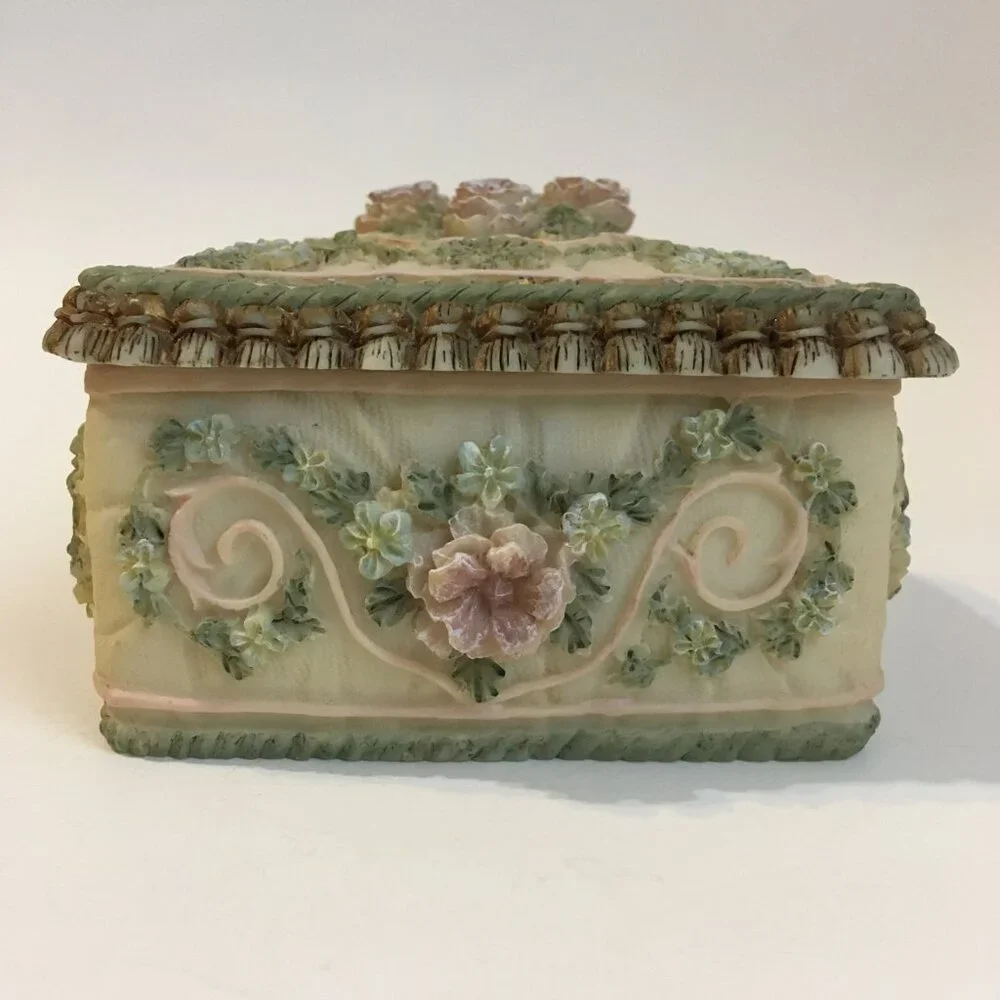 Floral Trinket Jewelry Box Holder Hand Painted Resin Flowers Vines Leaf Vintage